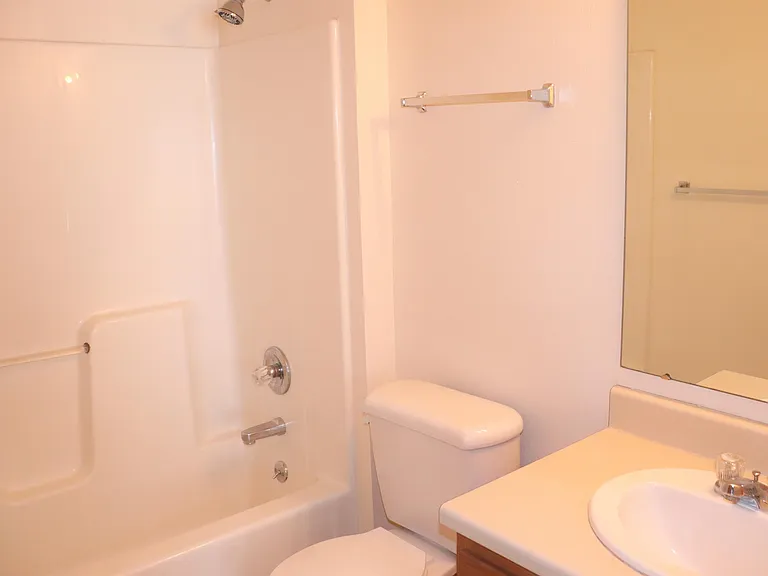 3507 Queen Dr - 7 — Photo 23