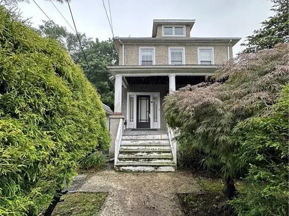 65 North St, Newburgh, NY 12550