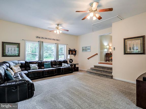 5th image of 8795 Dream Ct