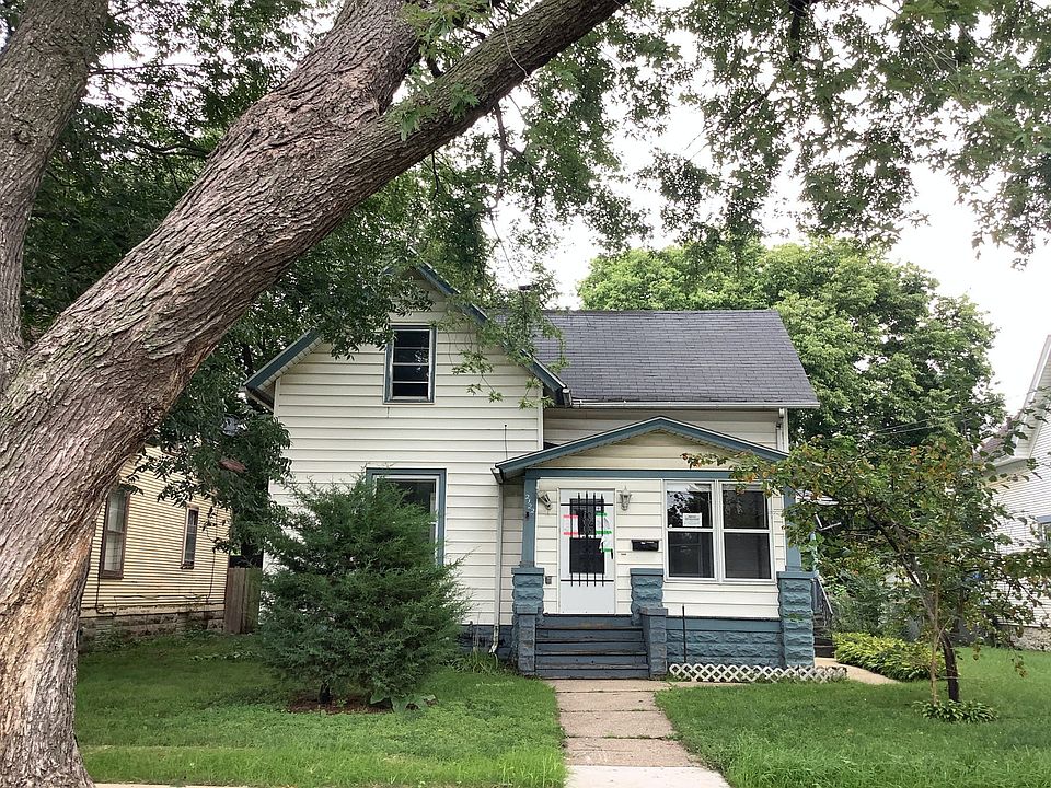 1st image of 2122 10th St