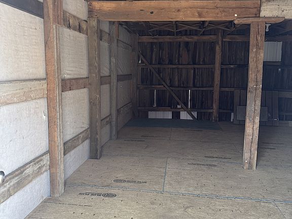 2nd image of 332 Weiner Ave #2