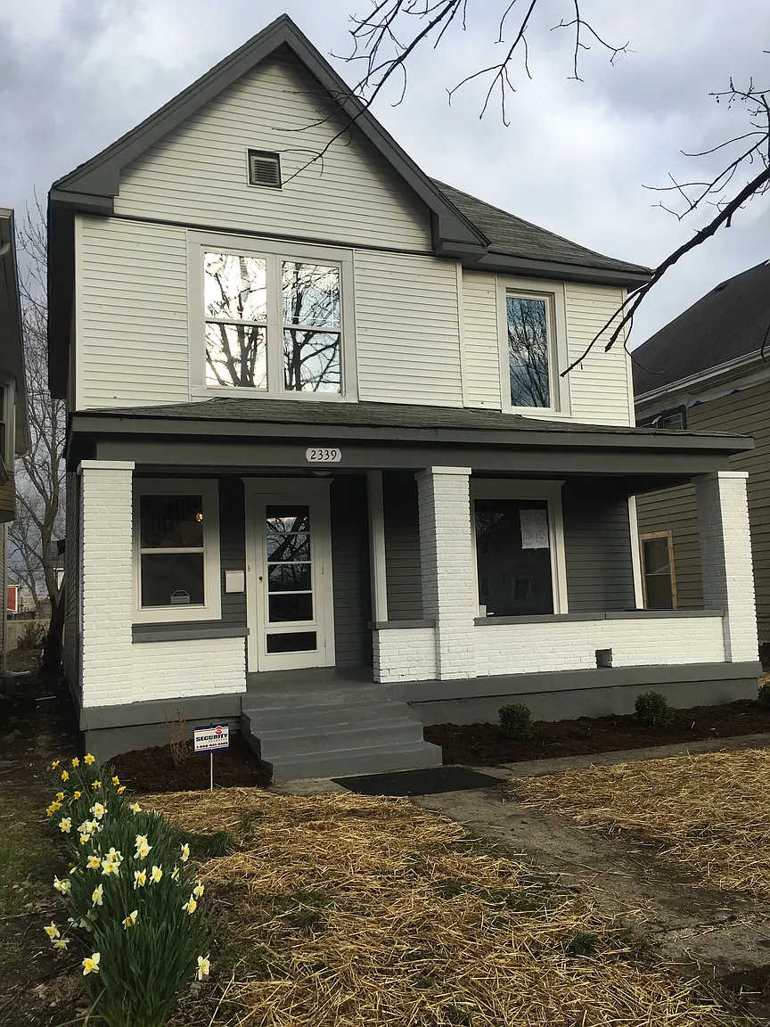 2339 Carrollton Ave photo 1