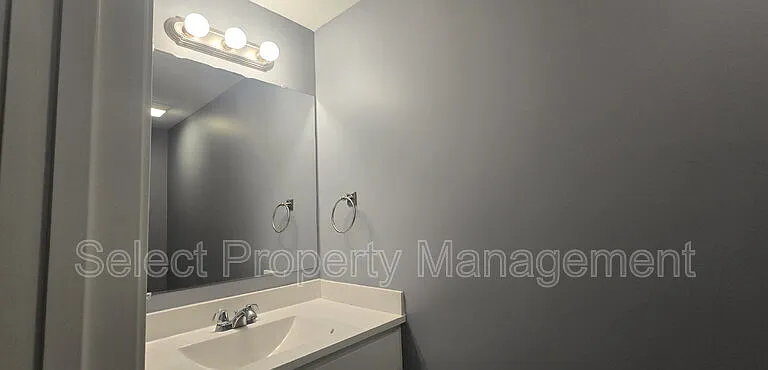 7083 Homestead Rd — Photo 6