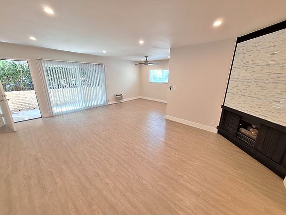 4th image of 336 S Norton Ave APT 102