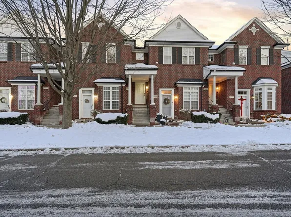 53092 Providence Dr, Shelby Township, MI 48316