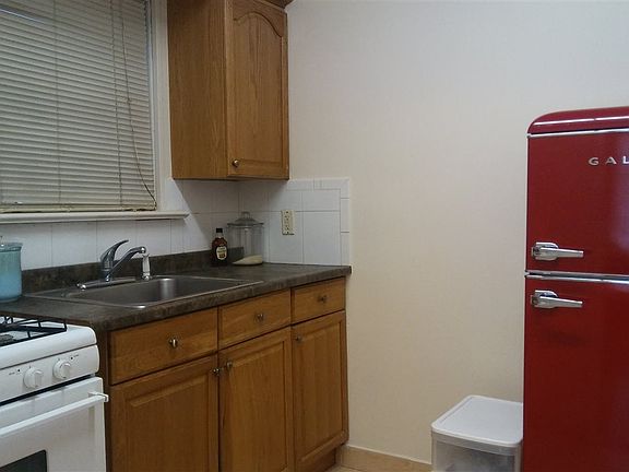 3rd image of 6406 Durham Ave