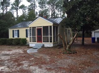 1005 E Moore St, Southport, NC 28461