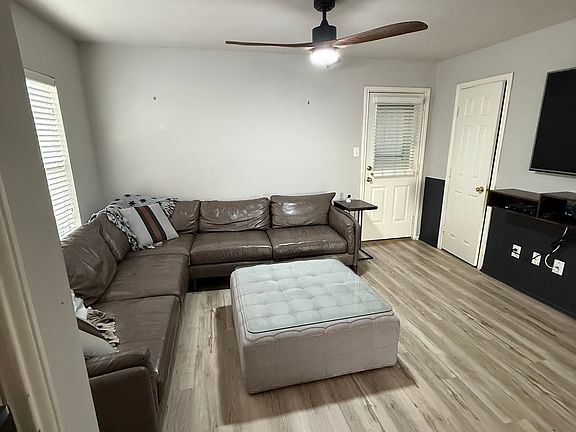 3rd image of 1734 Redwing Pines Dr
