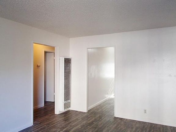 3rd image of 181 Pacific Ave APT A