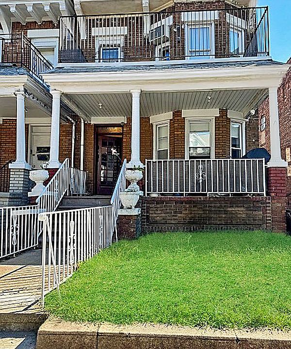 2nd image of 367 E 2nd St
