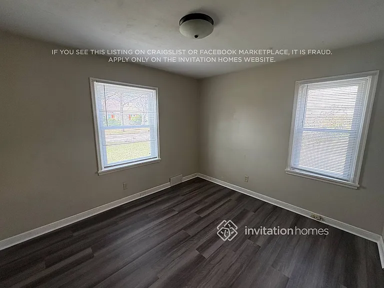4524 Zenith Ave N — Photo 13