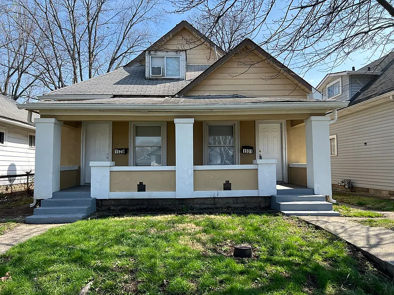 1529 Hiatt St — Photo 1