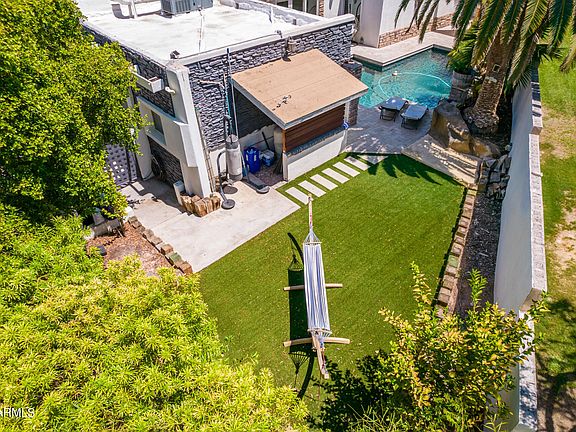 2nd image of 1064 E SANDPIPER Drive
