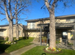 140 Magnolia St APT 8, Costa Mesa, CA 92627