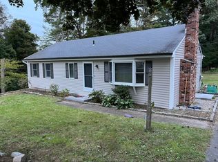 7 Terrace Ln, Ivoryton, CT 06442