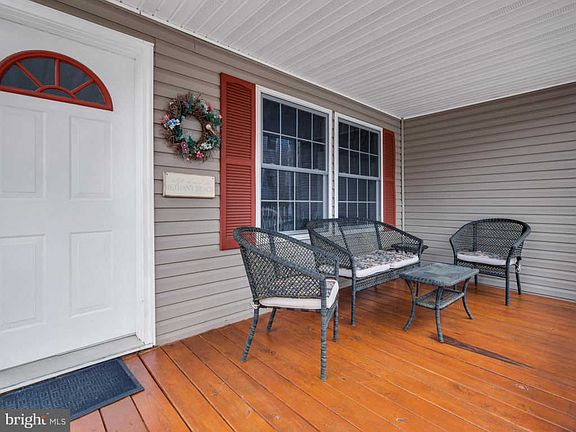 5th image of 33403 Coleman Gale Ln
