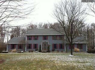 4575 Clearview Dr, Canfield, OH 44406