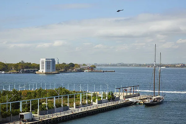 Rented by Compass | media 29