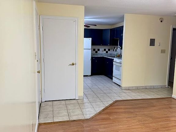 5th image of 355 Pawtucket Blvd Unit 22