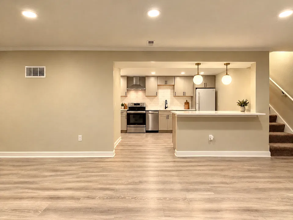 2280 W 82nd Pl #BASEMENT