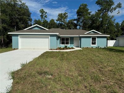 17 Bay Ter, Ocklawaha, FL, 32179