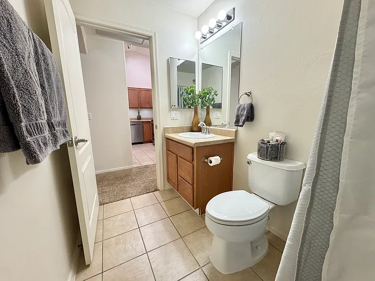 7304 E Laughing Tree Ln — Photo 18
