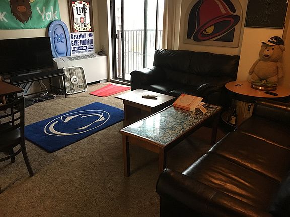 Spacious Living Room