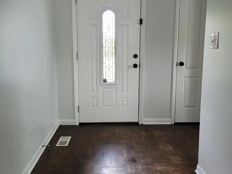 905 Benevente Loop — Photo 3
