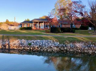 317 Vann Dr, Rainbow City, AL 35906