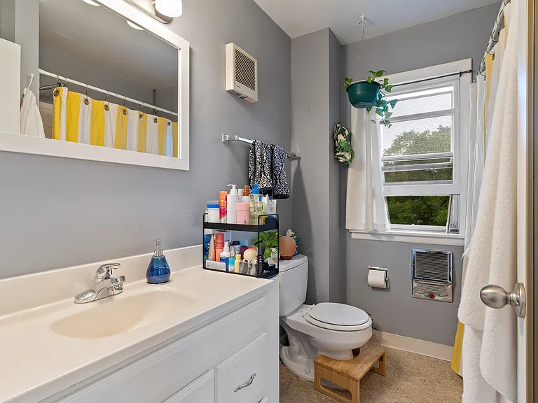 1828 Pine St #3 — Photo 11
