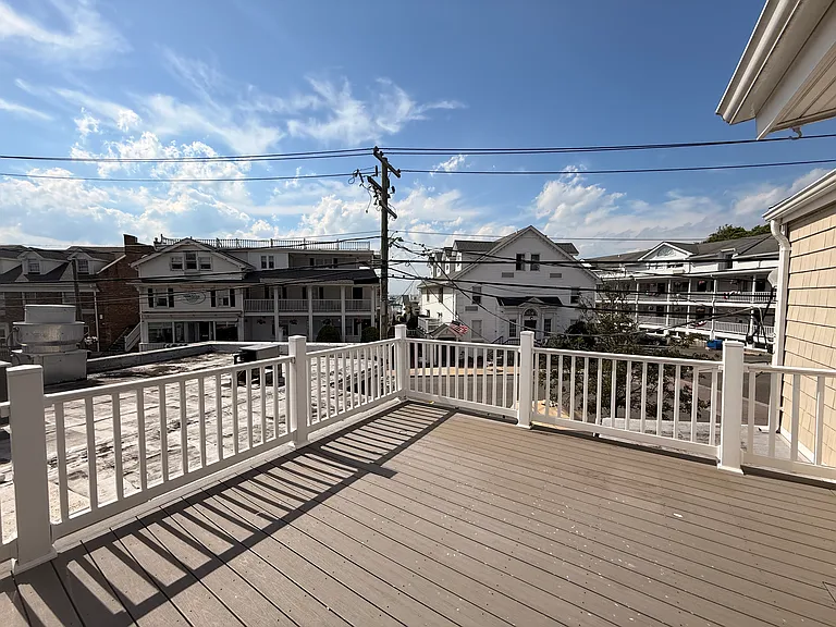 106 E Main St #2 — Photo 11