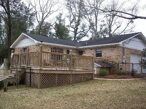 Deck in back of house