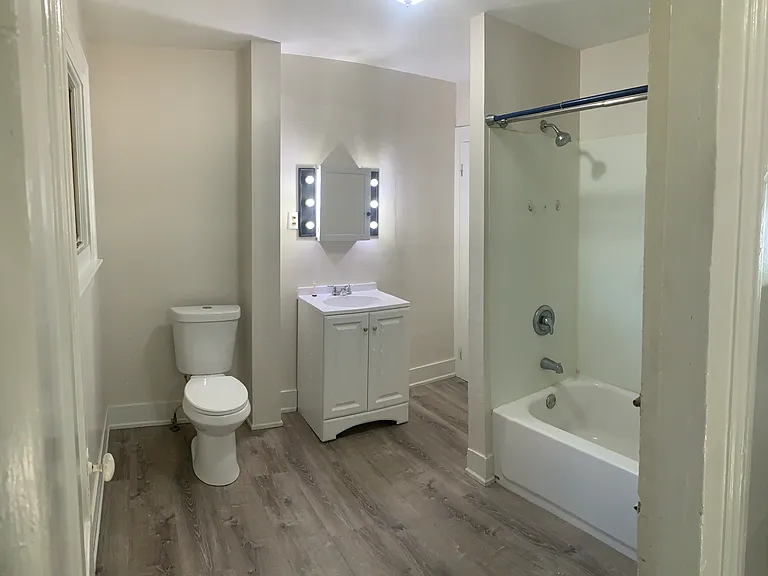 131 Caledonia St #2 — Photo 3