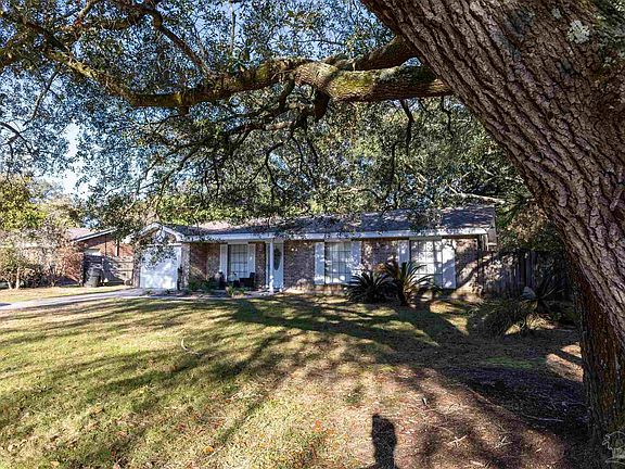 3rd image of 6620 Tippin Ave