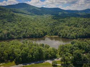 1772 Ripshin Mountain Rd, Roan Mountain, TN 37687