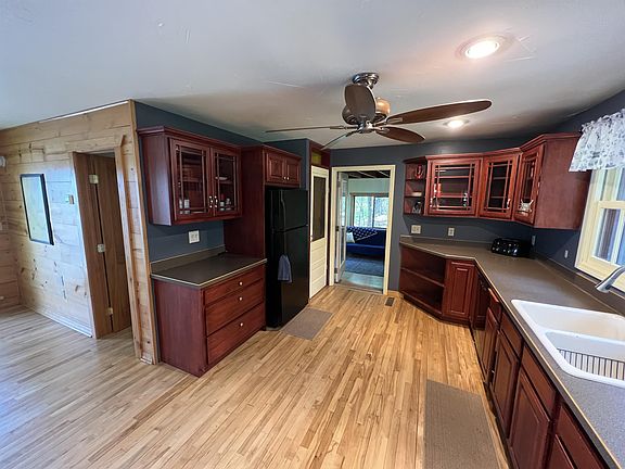 4th image of 29366 Pine Ridge Rd