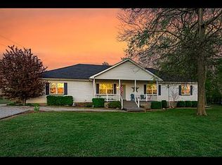 150 Lucien Stokes Rd, Elkton, KY 42220