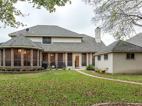 5th image of 5528 Greenview Ct