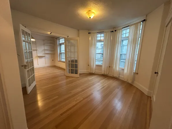 1681 Beacon St, Brookline, MA