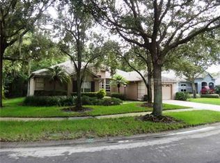 10514 Chambers Dr, Tampa, FL 33626