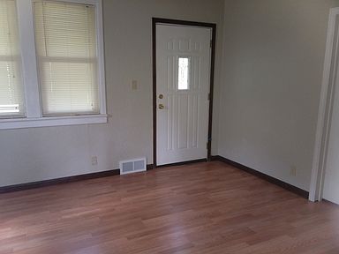 Living Room / Front Door