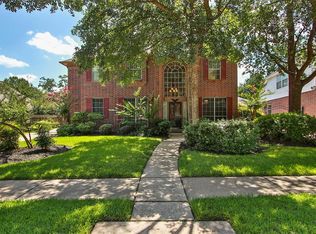 16003 Camillia Trl, Tomball, TX 77377