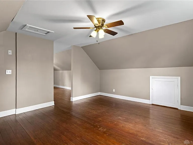 2617 California Ave — Photo 21