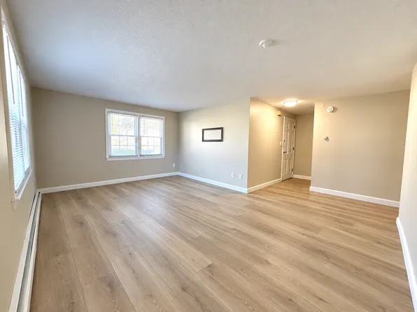 10 Mendum Ave #1, Portsmouth, NH 03801