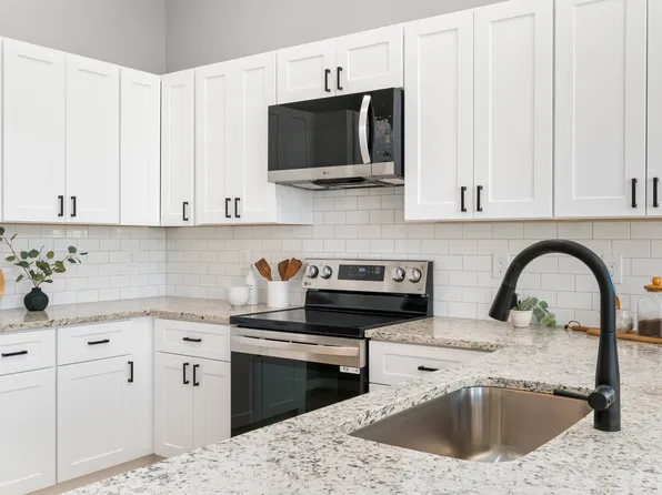 4120 Idaho St, Evans, CO