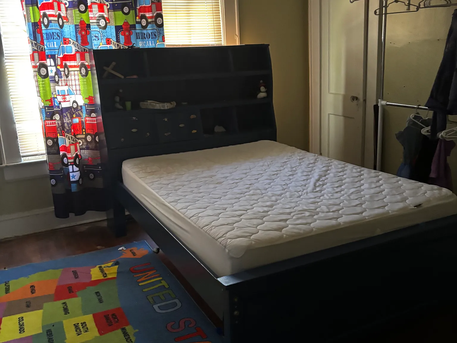 3 bed, 1410 sqft, $1,850 — Photo 2