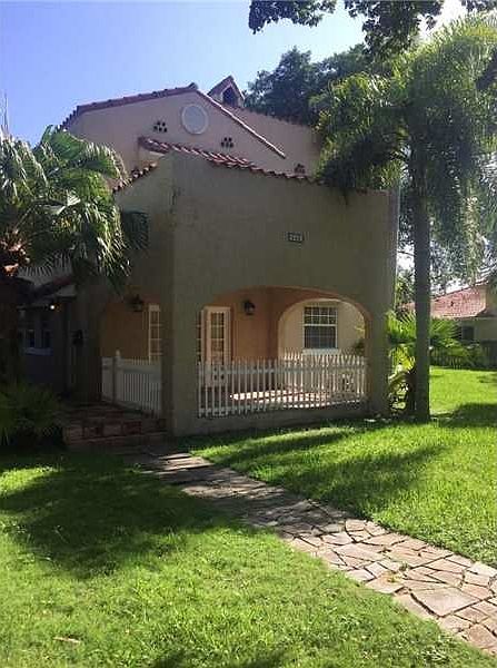 1st image of 502 Madeira Ave