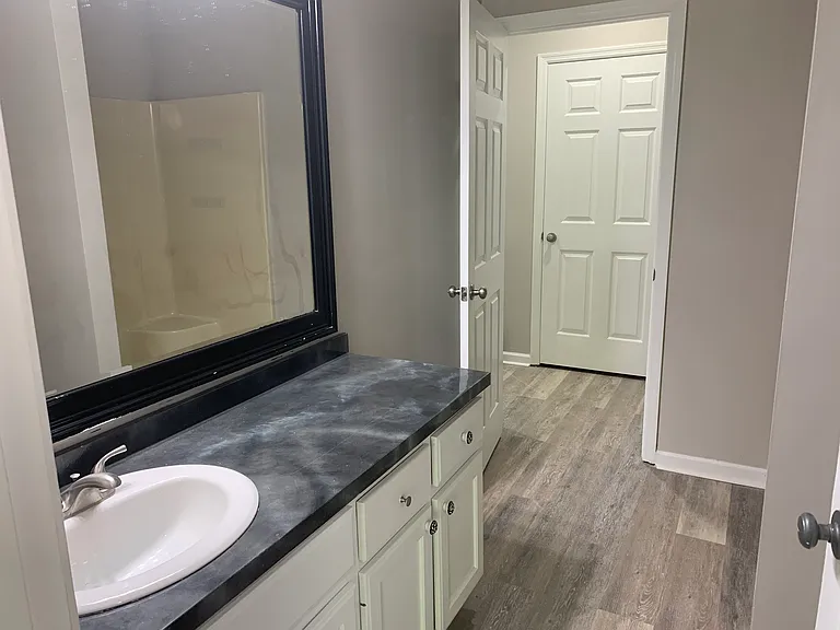 210 Palisades Rd — Photo 12
