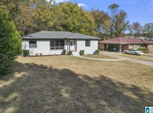 11 Sunset Ln, Birmingham, AL 35215