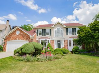 1438 Della Dr, Hoffman Estates, IL 60169
